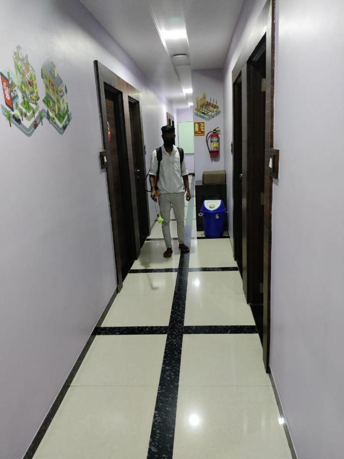 Hotel Sai Guest House ナーグプル エクステリア 写真